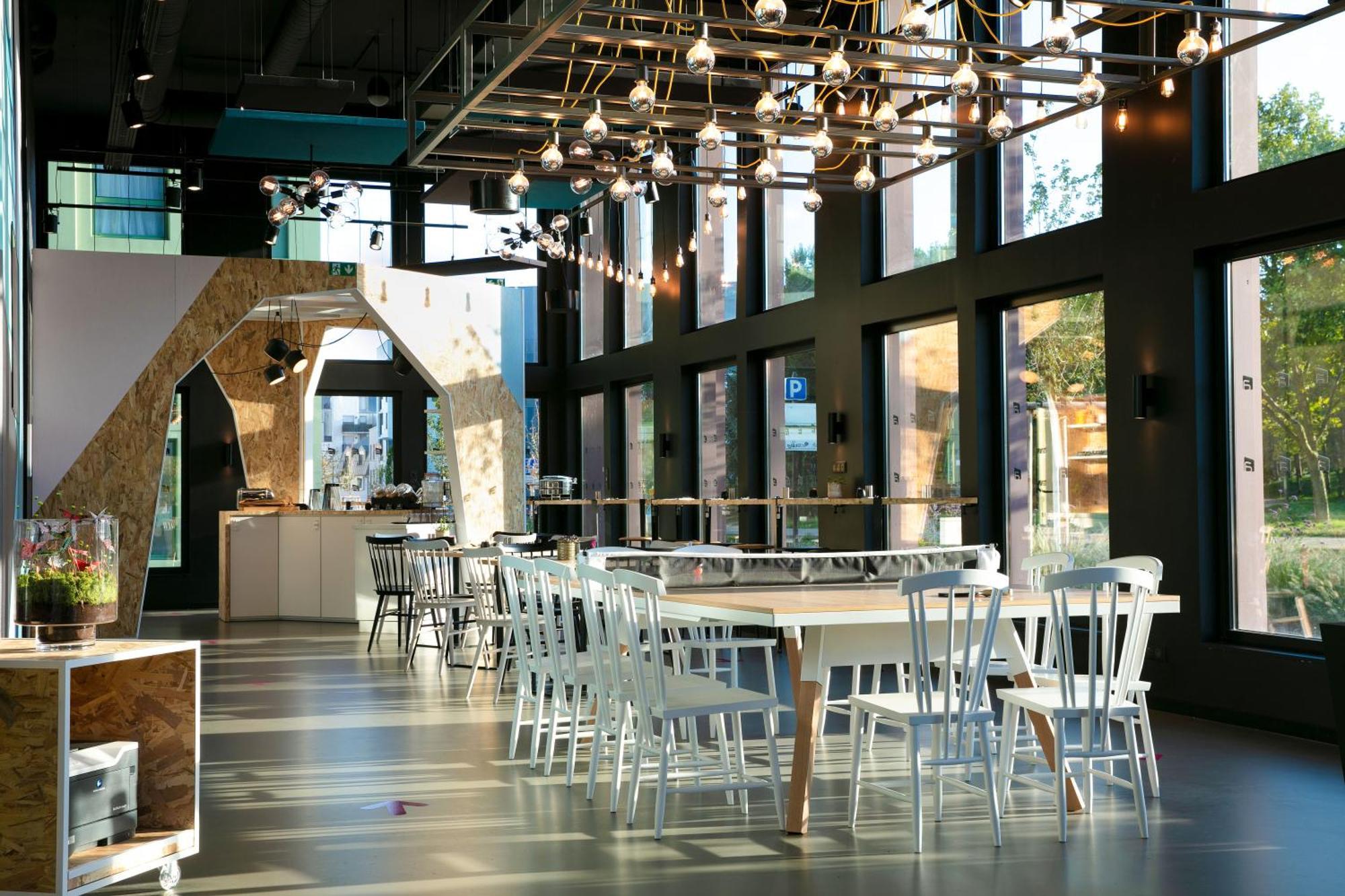 Aloft Strasbourg Etoile Hotell Exteriör bild